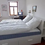 Daire Charmante Bauernhofwohnung In *