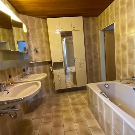 Apartment Charmante Bauernhofwohnung In Lautertal (Bavaria)