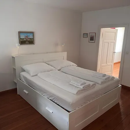 Charmante Bauernhofwohnung In * Lautertal (Bavaria)