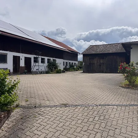 公寓 Charmante Bauernhofwohnung In